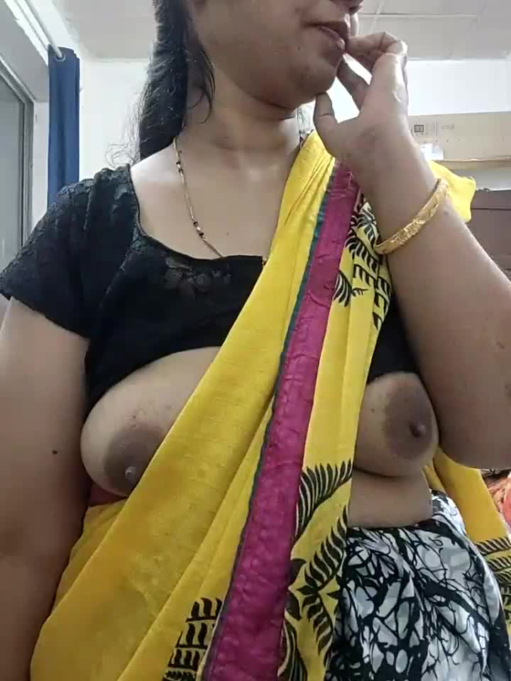 Arti2025 - Stripchat webcam show • Wednesday, October 1, 2025 #Athletic #Upskirt #Indian